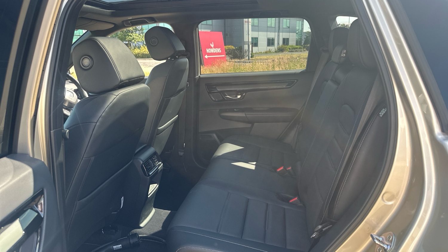 Used Honda CR-V 2025 for sale - 76115750: Photo 16