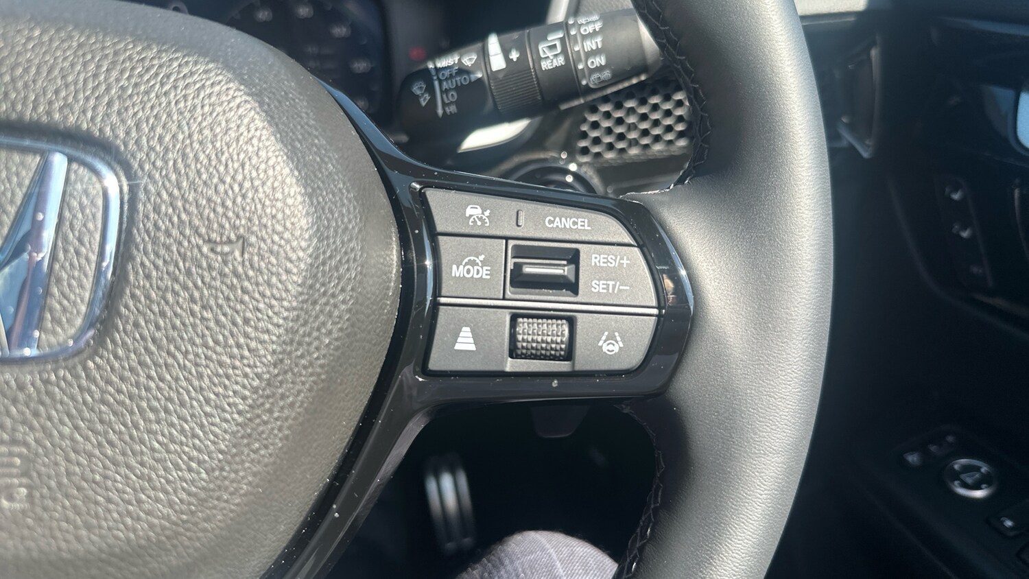 Used Honda CR-V 2025 for sale - 76115750: Photo 31
