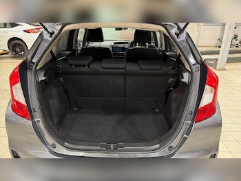 Used Honda Jazz 2018 for sale - 76627804: Photo