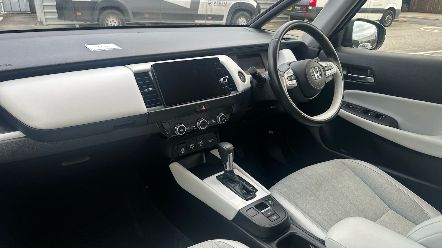 Used Honda Jazz 2020 for sale - 77046140: Photo 2