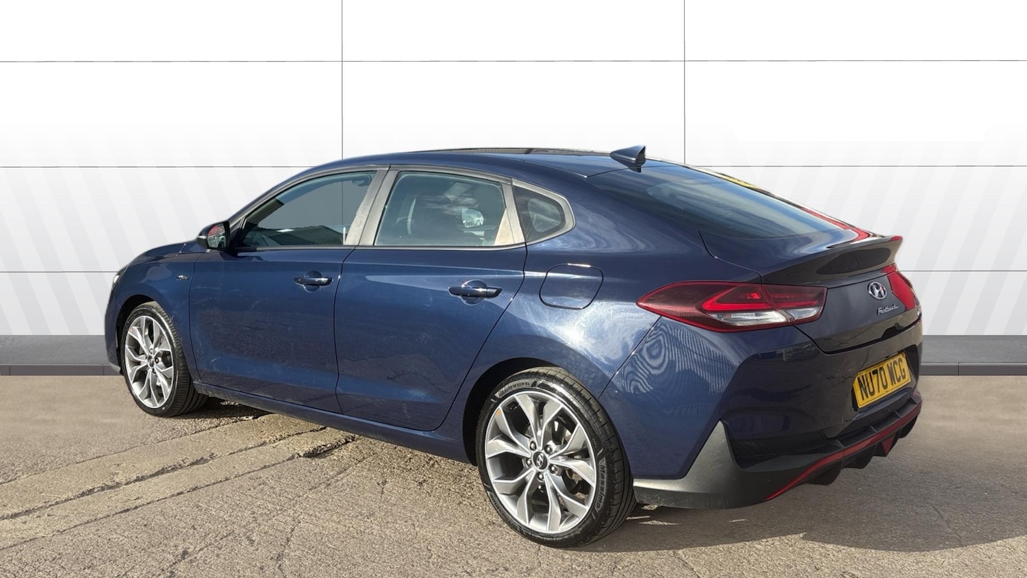 Used Hyundai i30 2021 for sale - 77662474: Photo 2