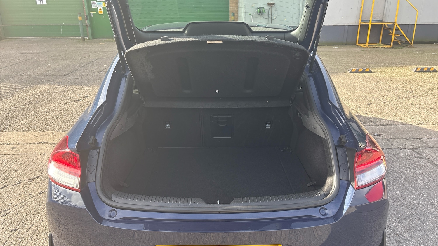 Used Hyundai i30 2021 for sale - 77662474: Photo 4