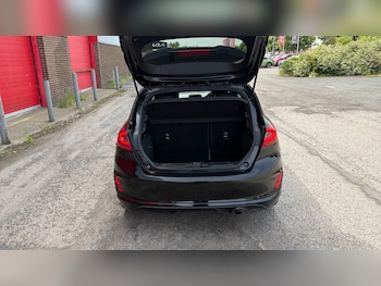 Used Ford Fiesta 2018 for sale - 79331118: Photo