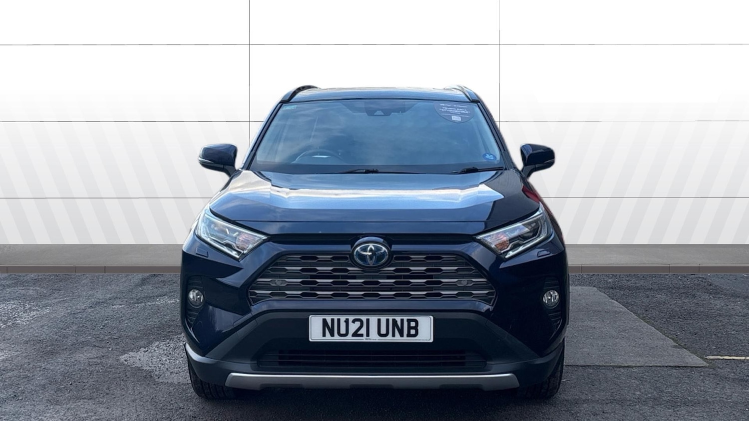 Used Toyota RAV4 2021 for sale - 77804321: Photo 3