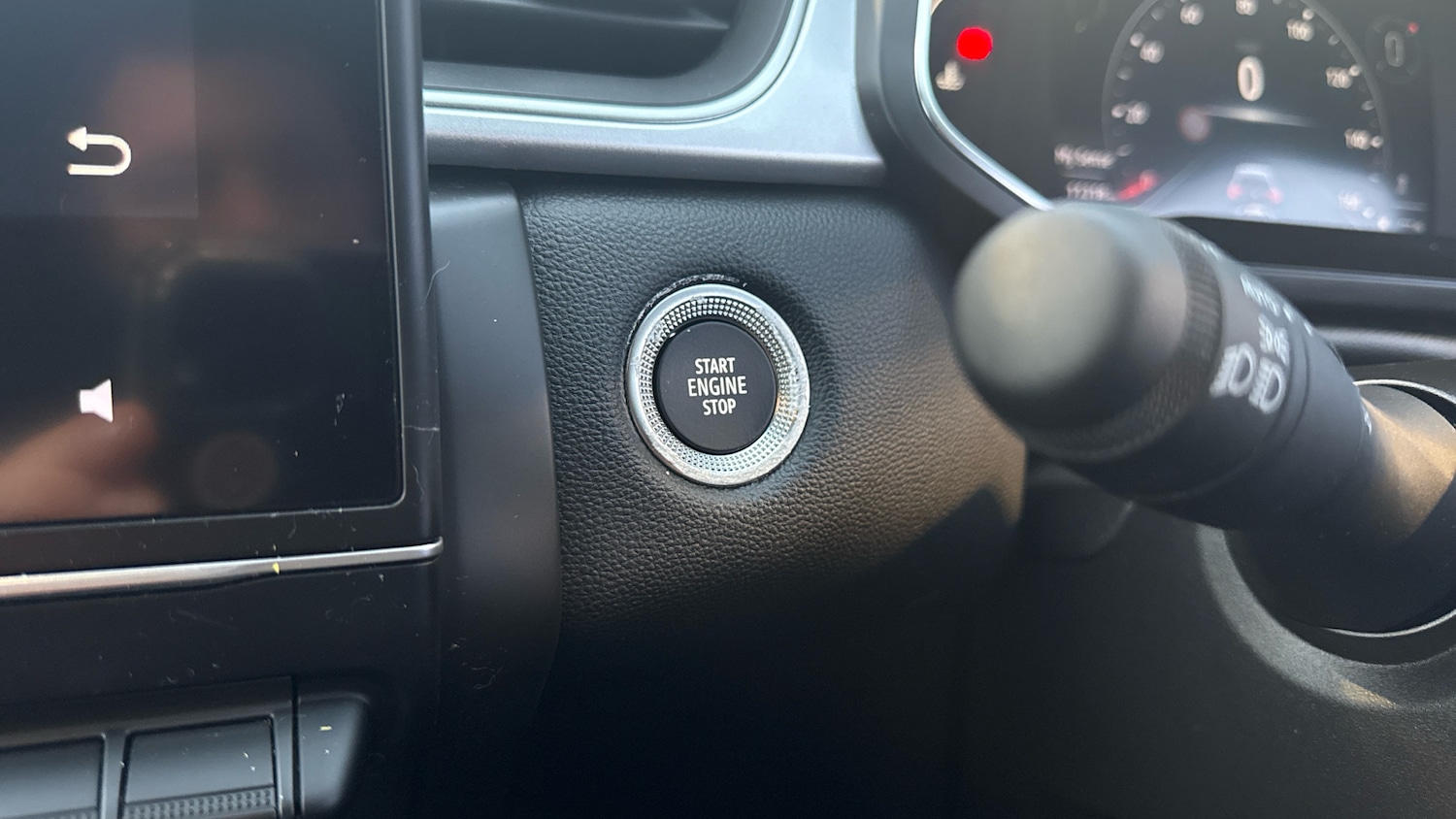 Used Renault Captur 2022 for sale - 77277206: Photo 31