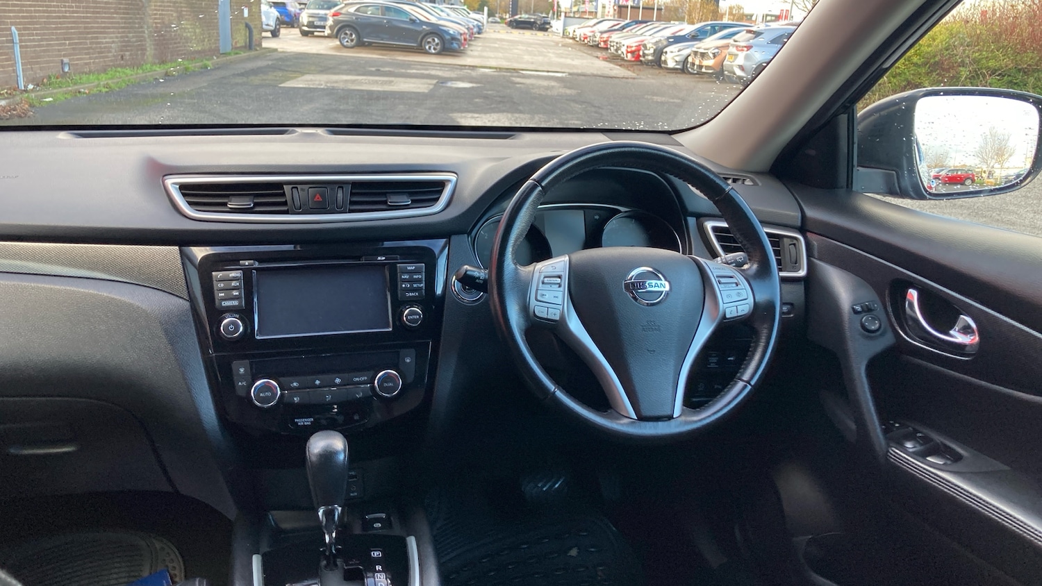 Used Nissan X-Trail 2017 for sale - 76734333: Photo 10