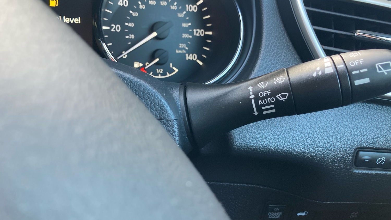 Used Nissan X-Trail 2017 for sale - 76734333: Photo 33