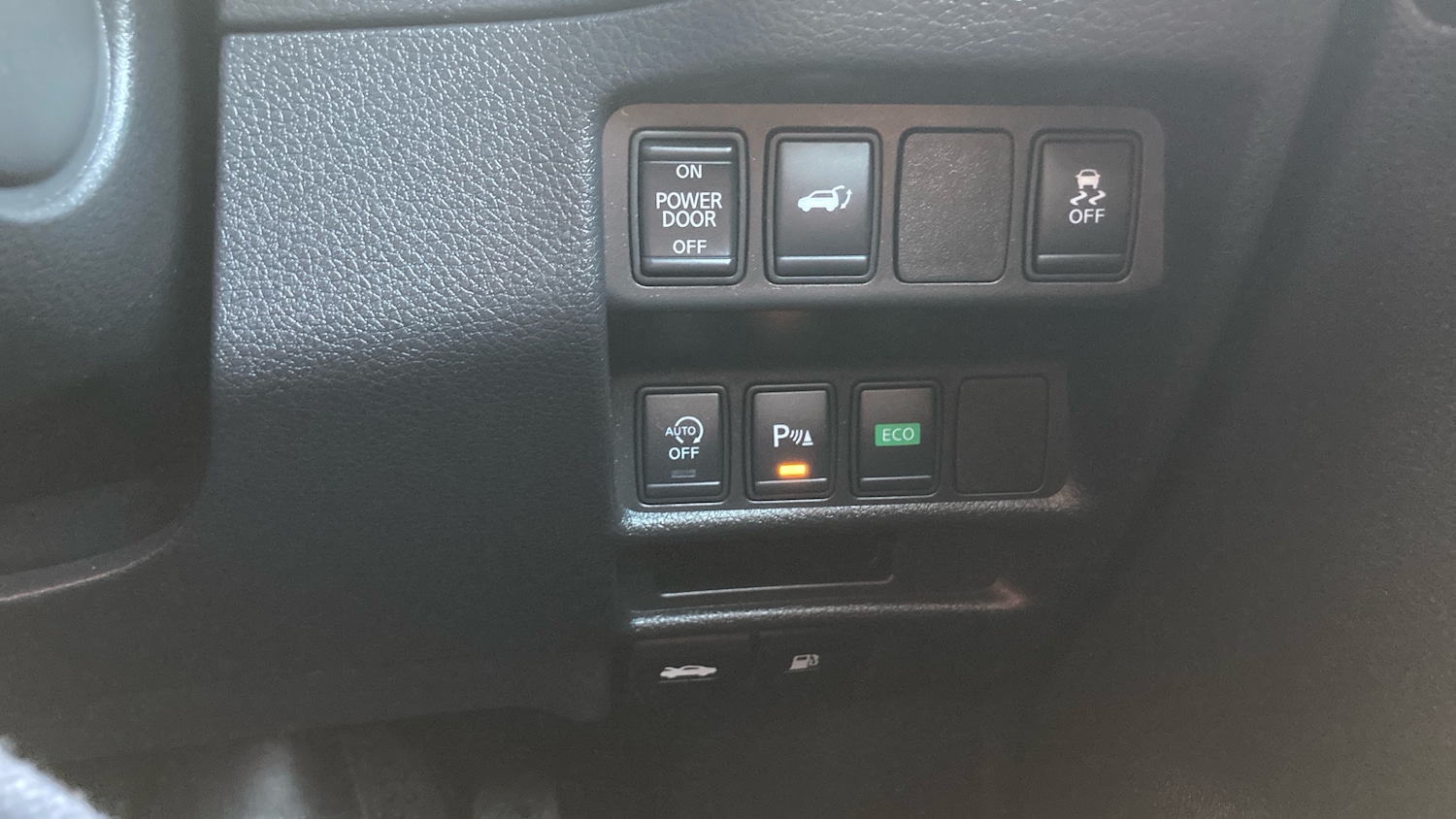 Used Nissan X-Trail 2017 for sale - 76734333: Photo 34