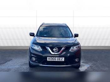 Used Nissan X-Trail 2017 for sale - 76734333: Photo