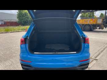 Used Audi Q3 2022 for sale - 74656065: Photo
