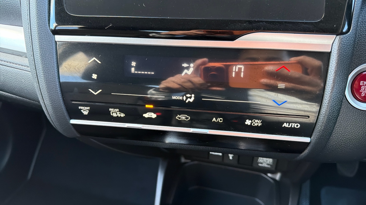 Used Honda Jazz 2016 for sale - 76008693: Photo 24