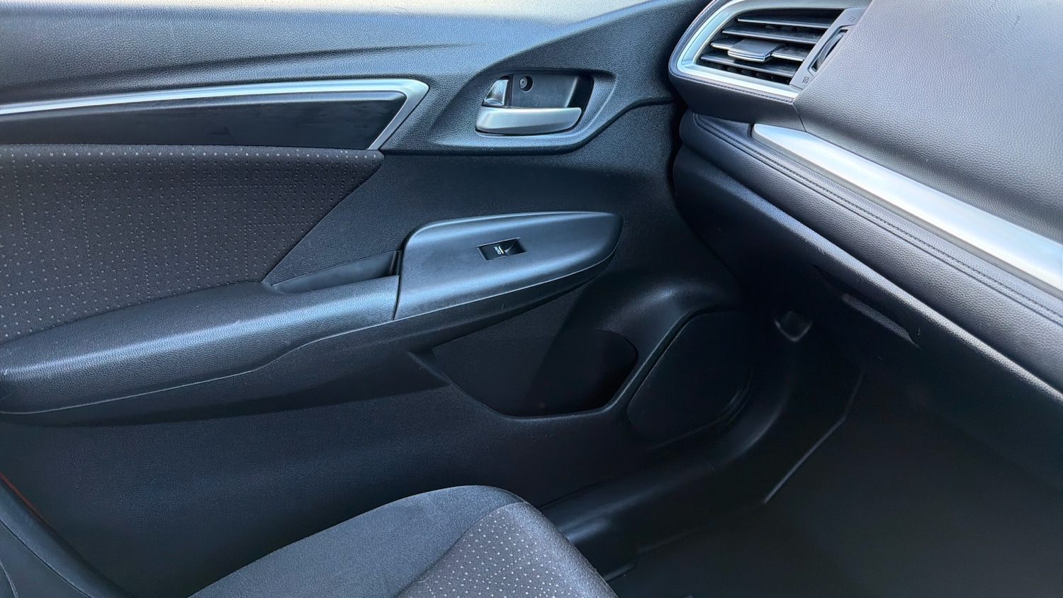 Used Honda Jazz 2016 for sale - 76008693: Photo 35