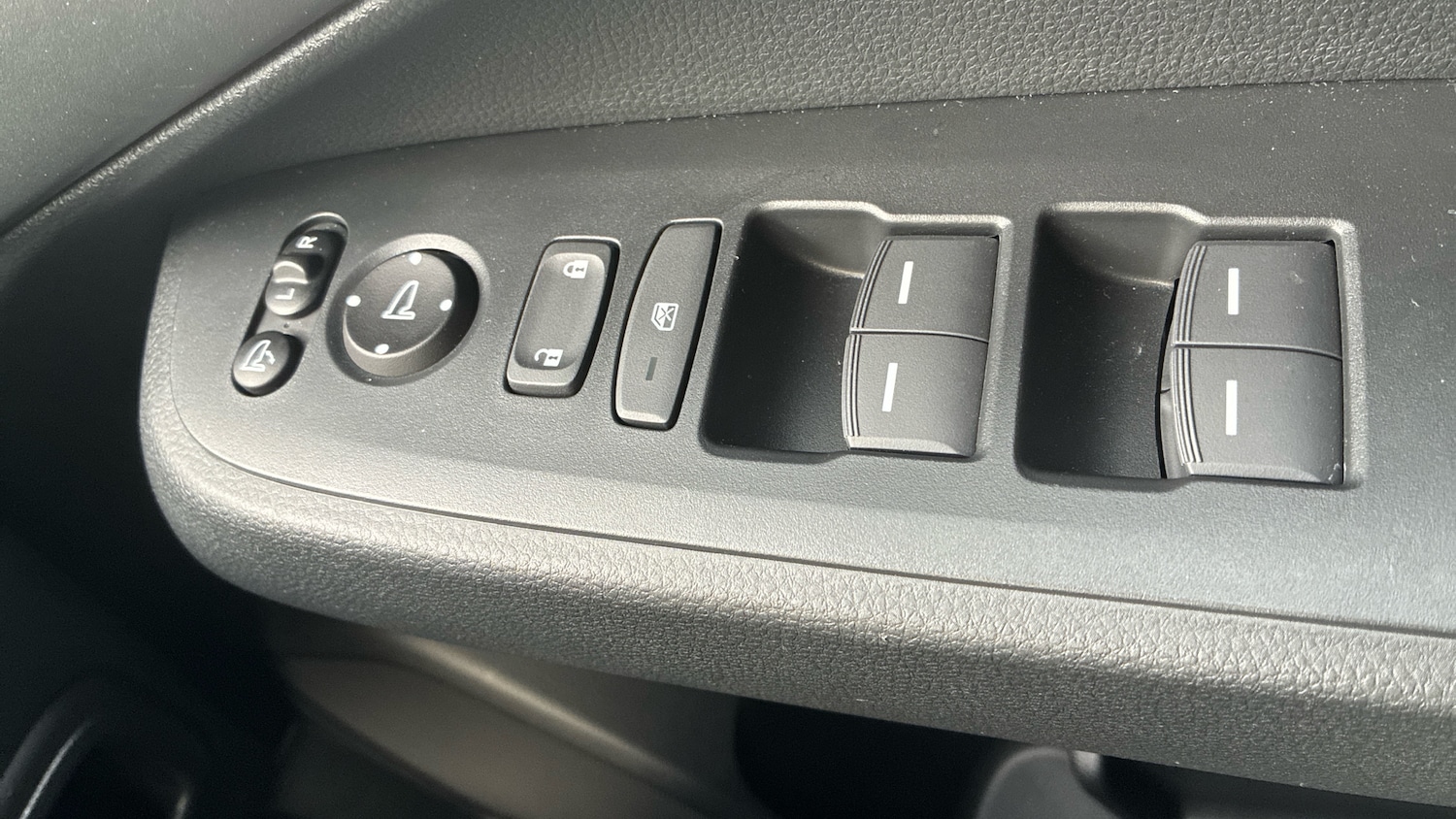 Used Honda HR-V 2025 for sale - 77285444: Photo 18