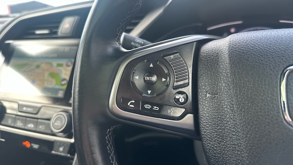 Used Honda Civic 2019 for sale - 76183161: Photo 24