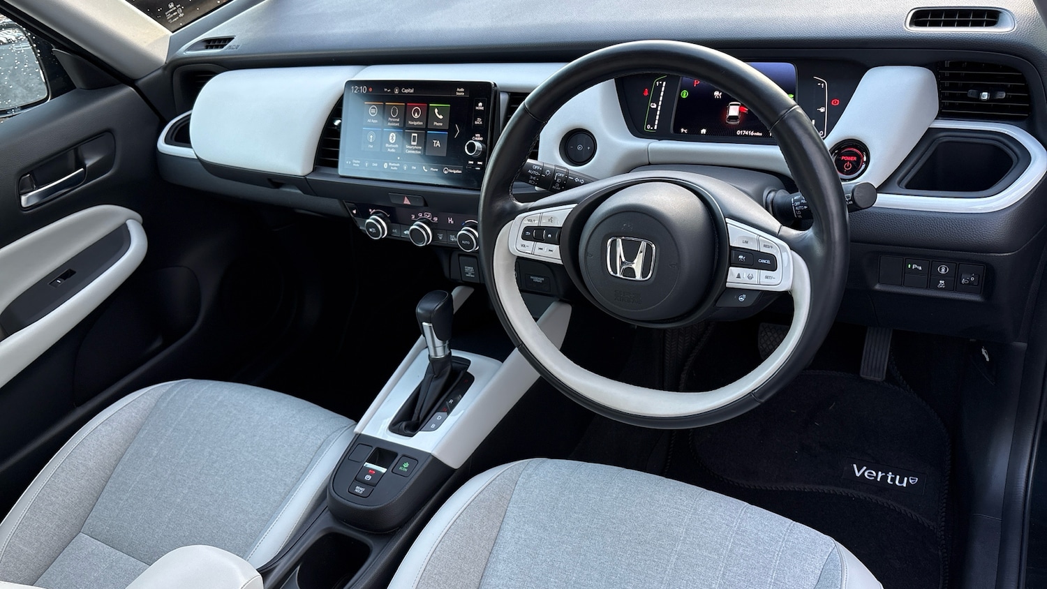 Used Honda Jazz 2023 for sale - 76882341: Photo 11