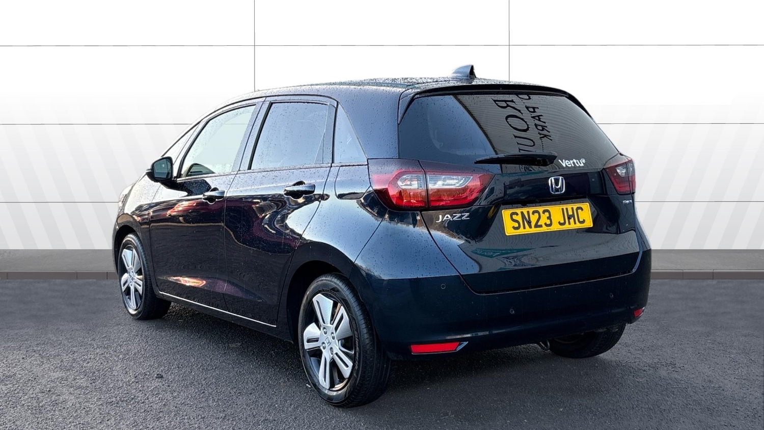 Used Honda Jazz 2023 for sale - 76882341: Photo 2