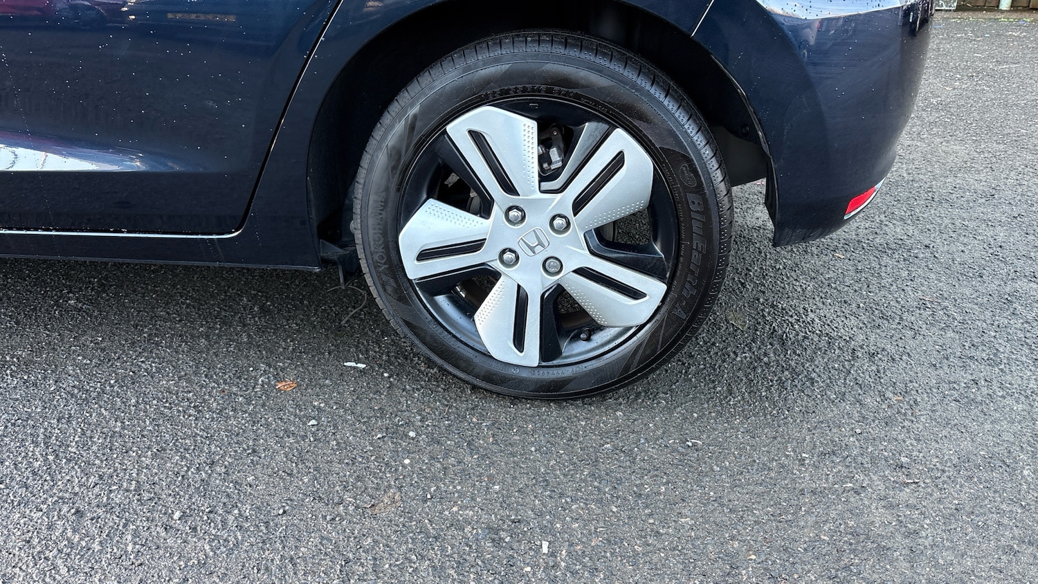 Used Honda Jazz 2023 for sale - 76882341: Photo 27