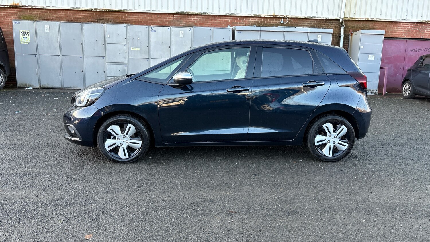 Used Honda Jazz 2023 for sale - 76882341: Photo 32