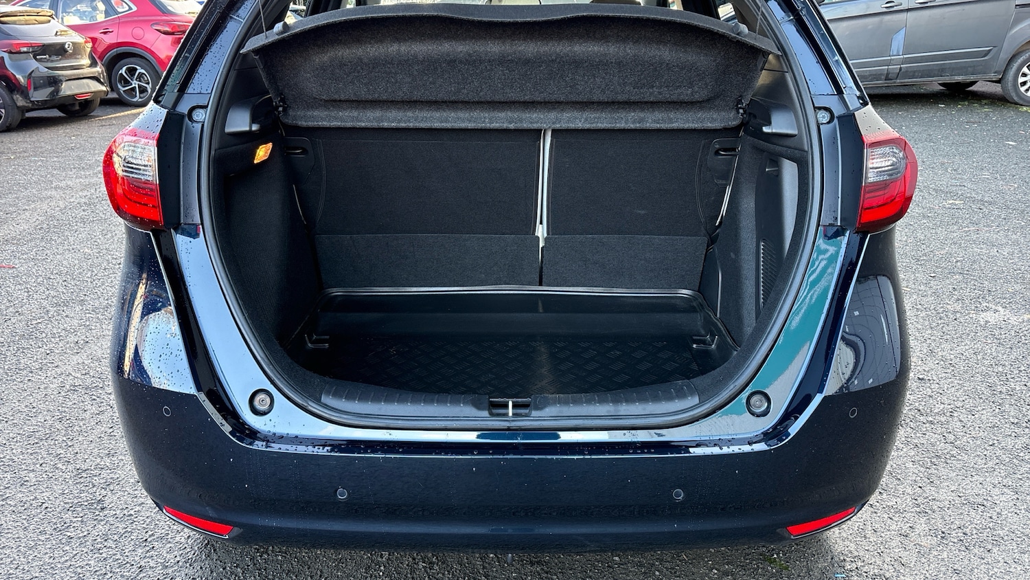 Used Honda Jazz 2023 for sale - 76882341: Photo 4