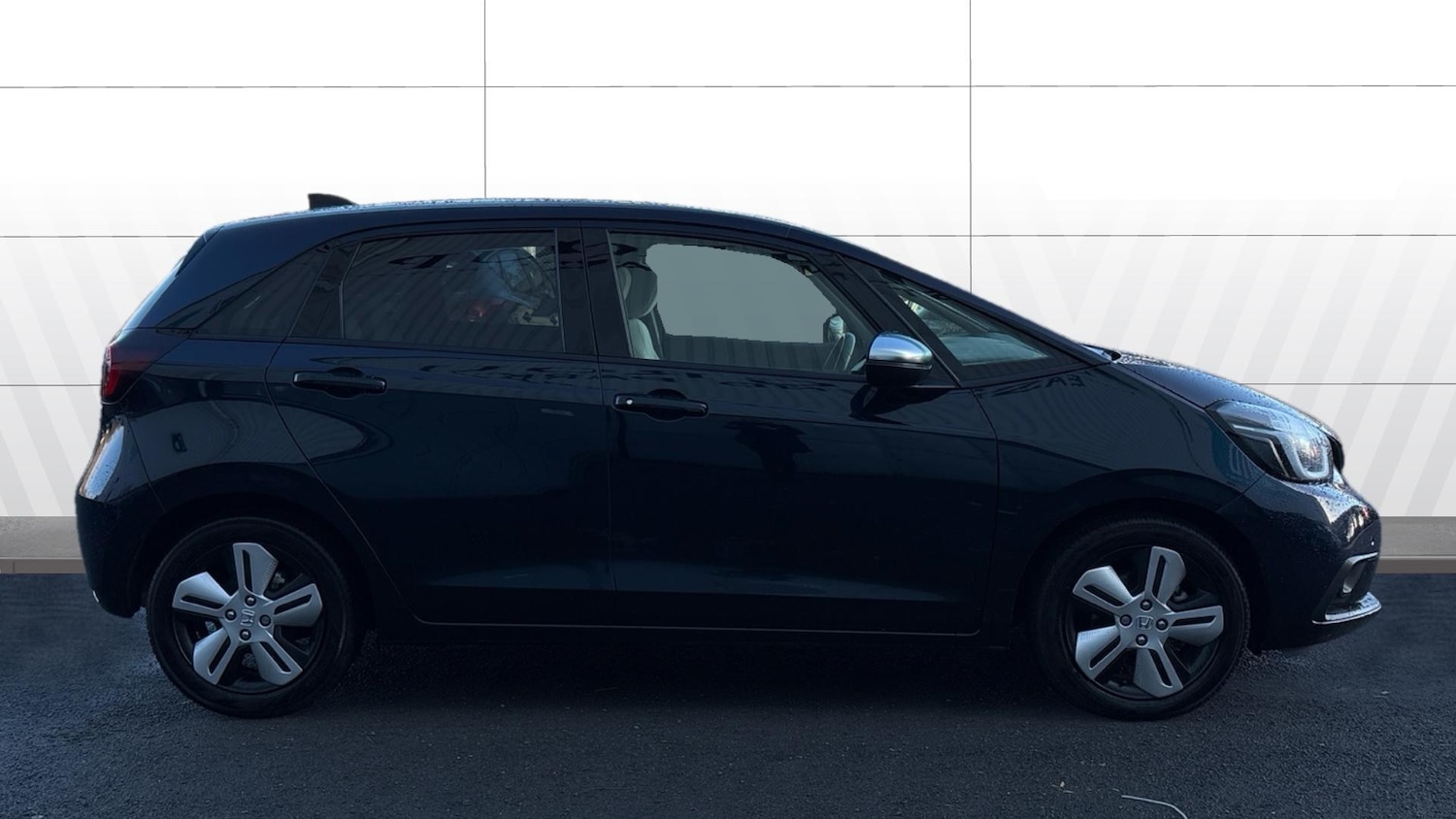 Used Honda Jazz 2023 for sale - 76882341: Photo 5