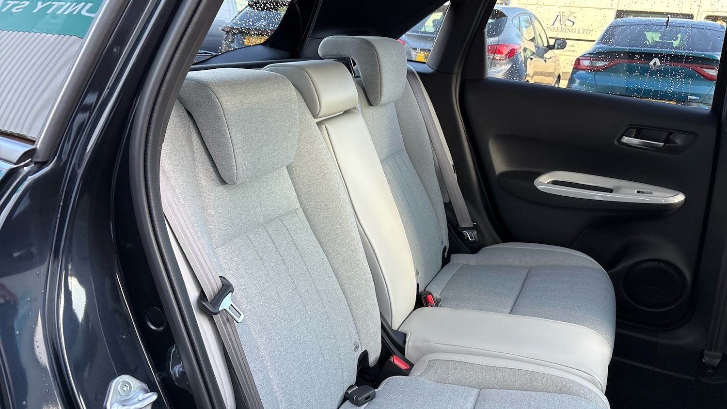 Used Honda Jazz 2023 for sale - 76882341: Photo 50