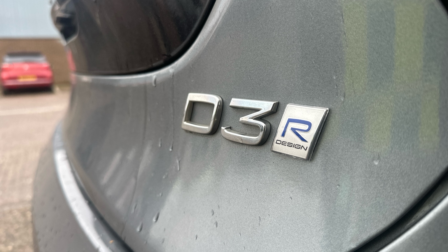 Used Volvo V40 2017 for sale - 76918137: Photo 25