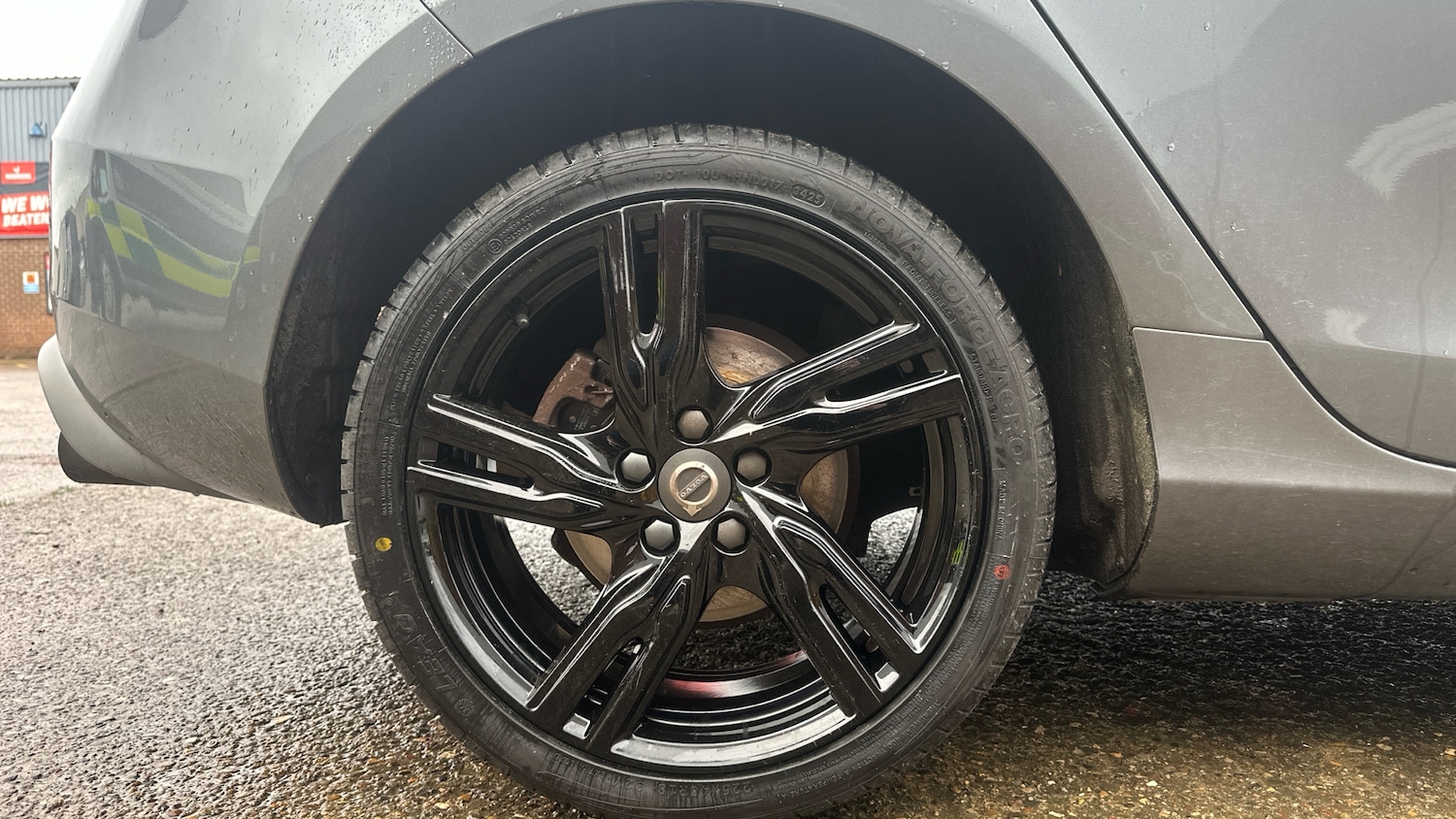 Used Volvo V40 2017 for sale - 76918137: Photo 7