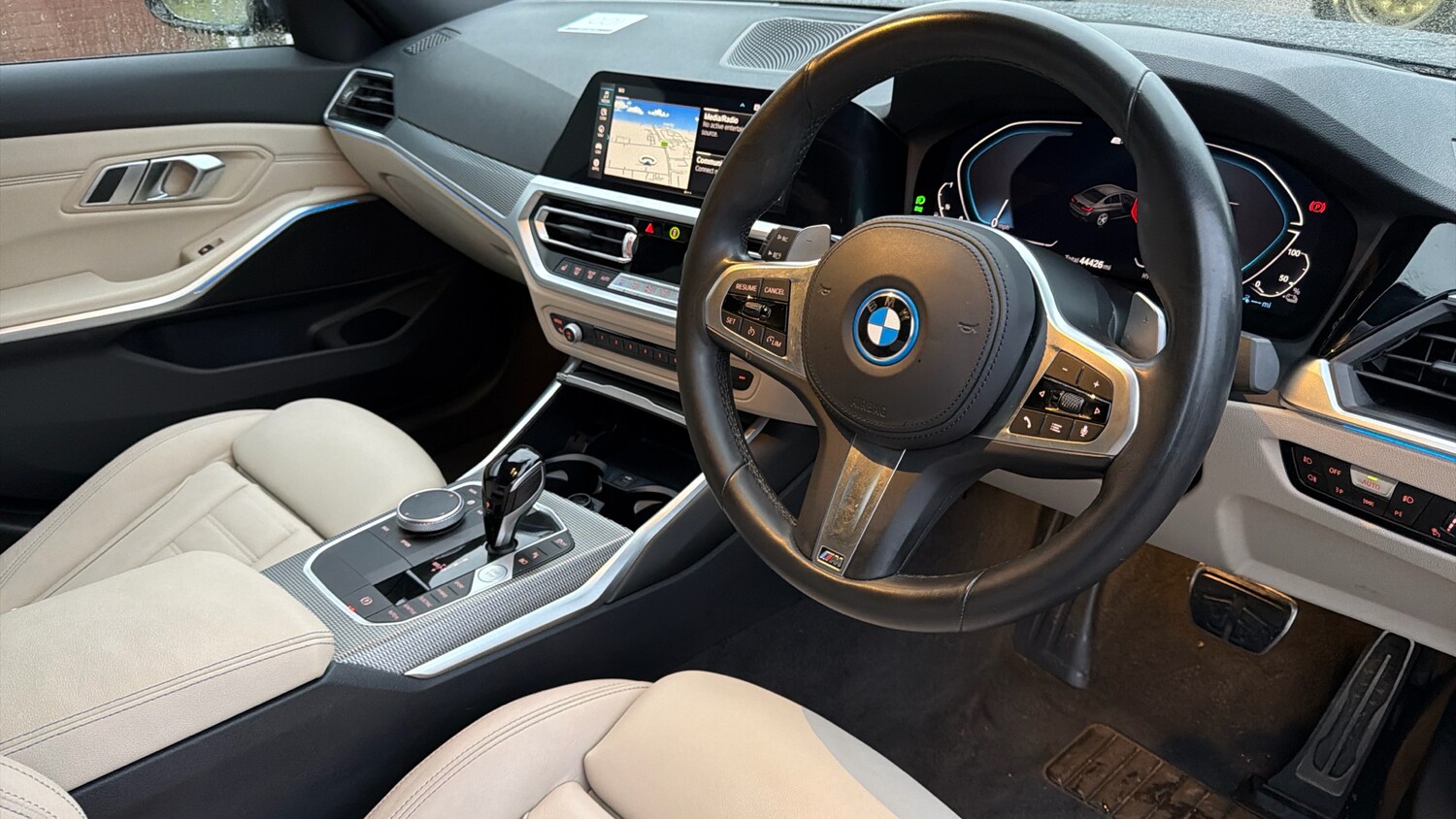 Used BMW 3 Series 2022 for sale - 76566190: Photo 11