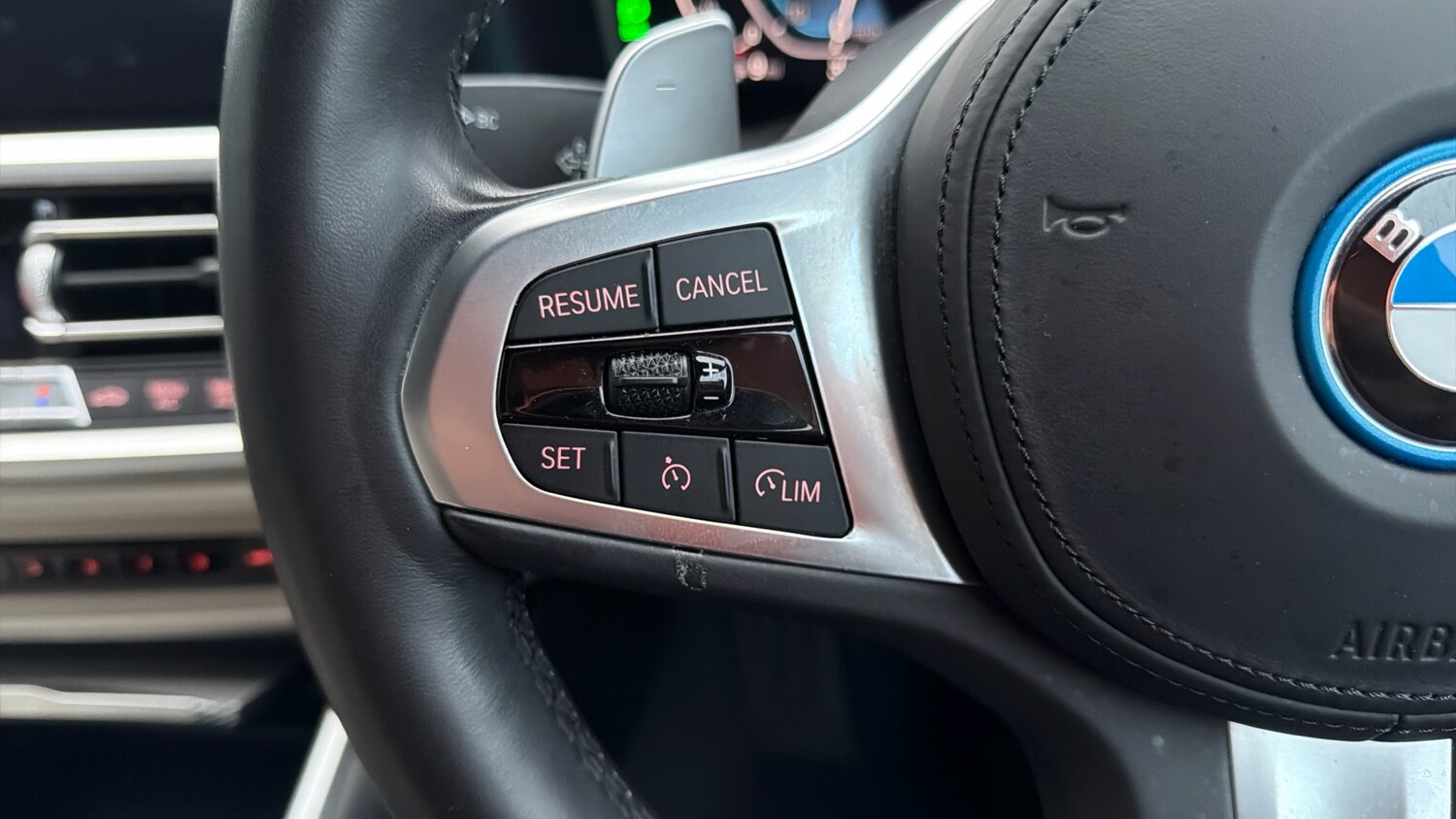 Used BMW 3 Series 2022 for sale - 76566190: Photo 23