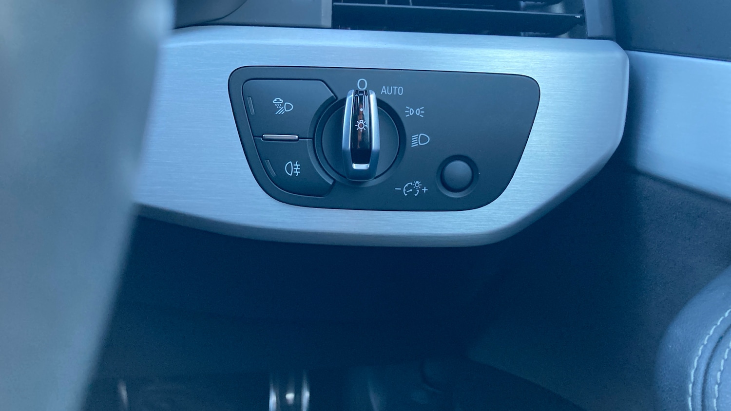 Used Audi A4 2017 for sale - 76791744: Photo 38