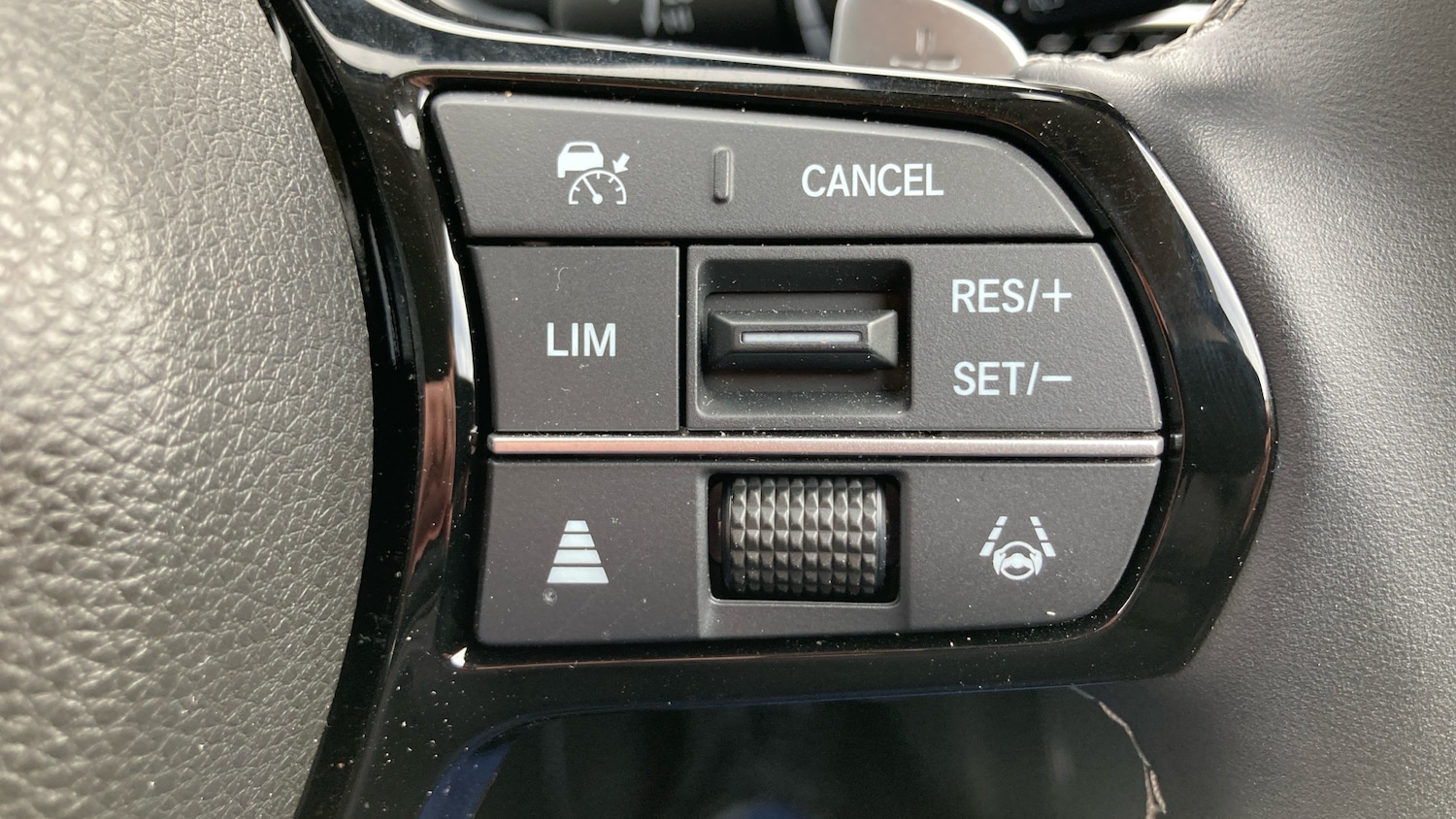 Used Honda ZR-V 2024 for sale - 76946697: Photo 30