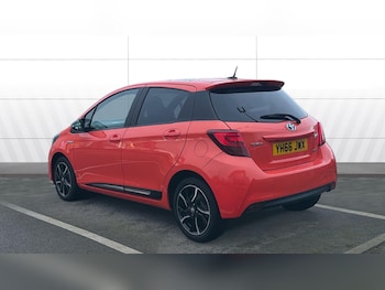 Used Toyota Yaris 2016 for sale - 76968727: Photo