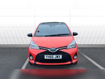 Used Toyota Yaris 2016 for sale - 76968727: Photo