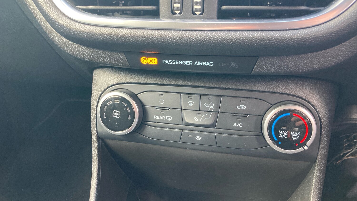 Used Ford Fiesta 2018 for sale - 77392113: Photo 36