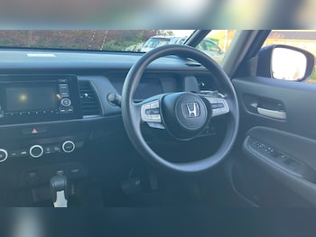 Used Honda Jazz 2022 for sale - 76808023: Photo