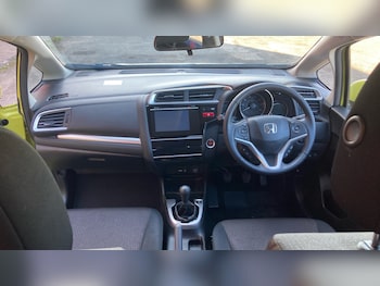 Used Honda Jazz 2015 for sale - 78353155: Photo