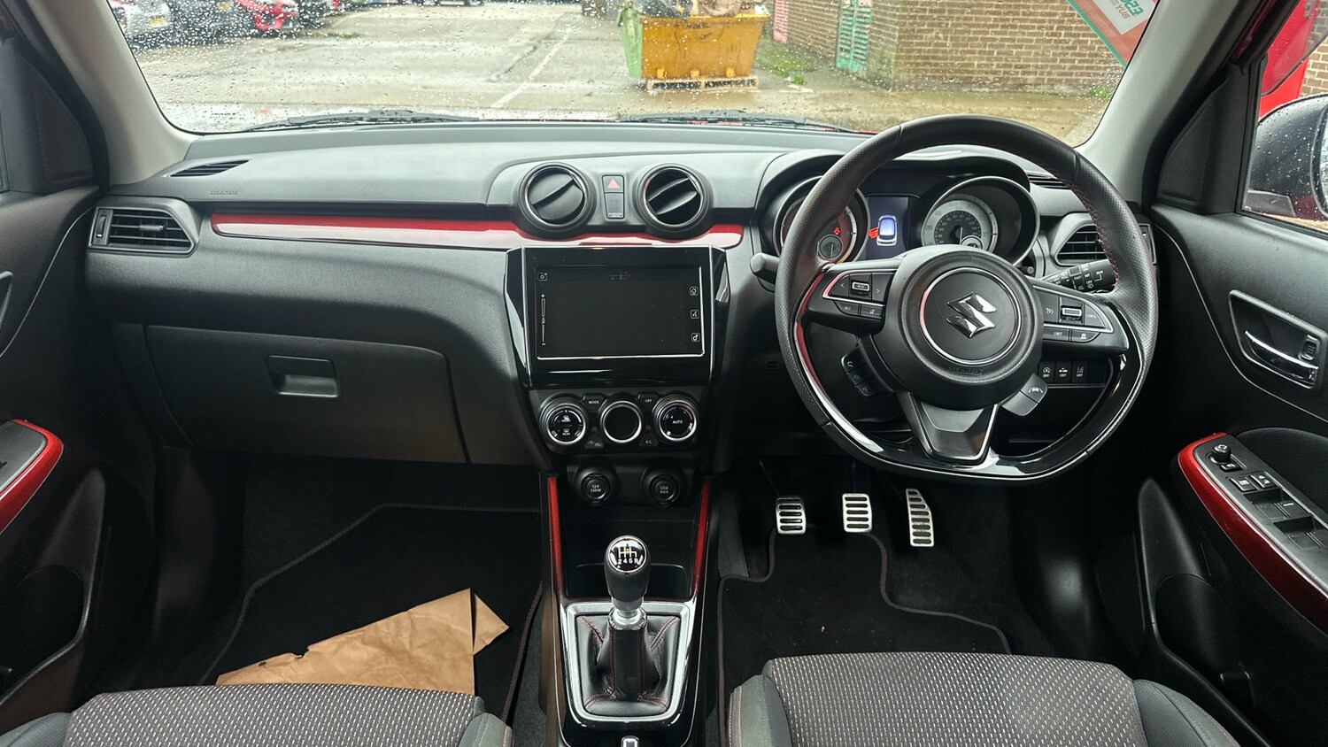 Used Suzuki Swift 2019 for sale - 76577024: Photo 10