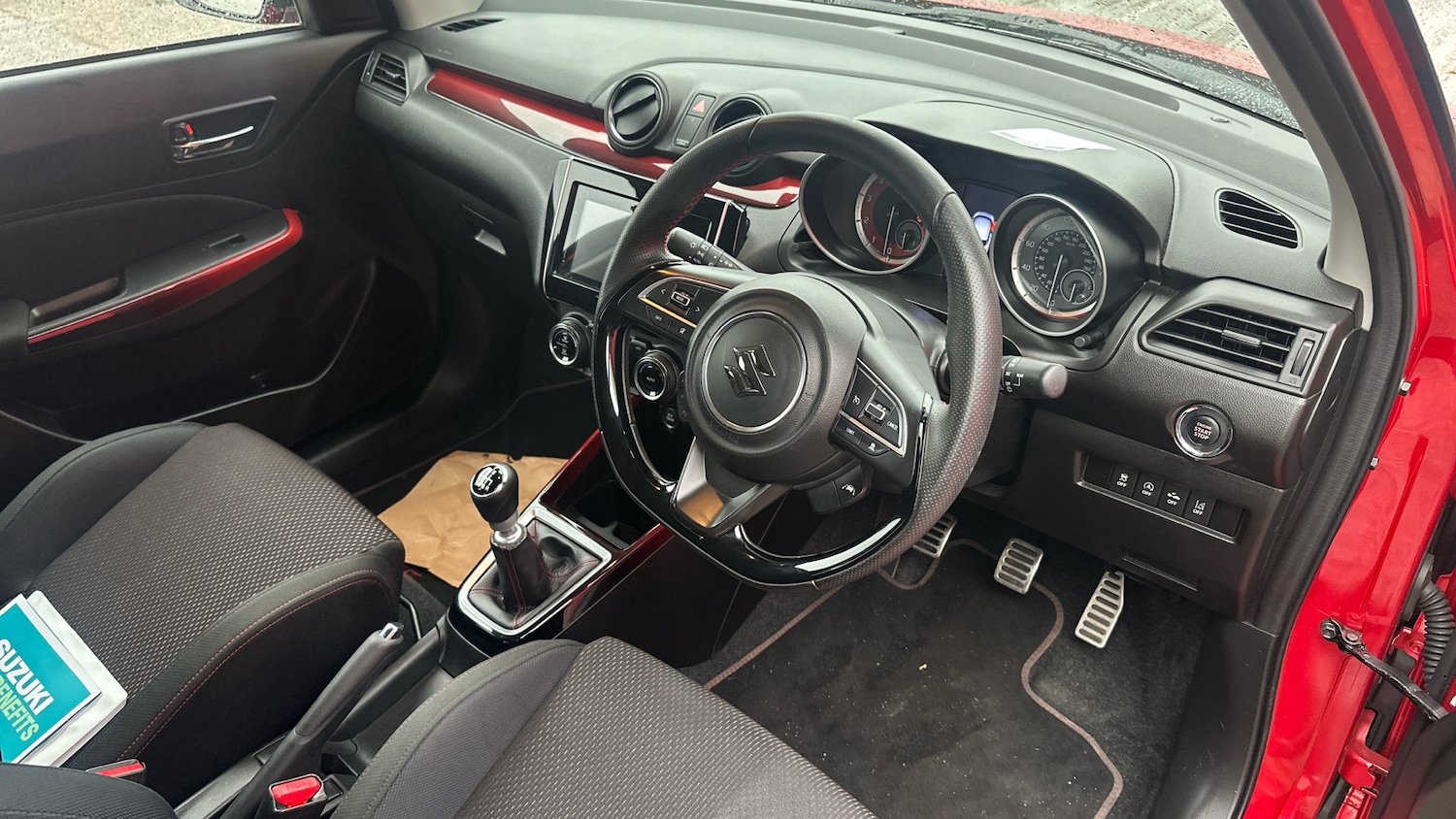 Used Suzuki Swift 2019 for sale - 76577024: Photo 11