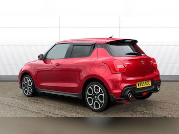 Used Suzuki Swift 2019 for sale - 76577024: Photo