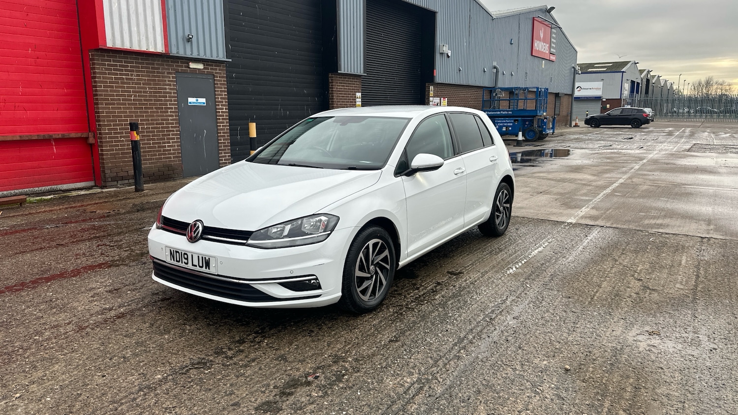 Used Volkswagen Golf 2019 for sale - 76684822: Photo 8