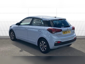 Used Hyundai i20 2020 for sale - 78325409: Photo