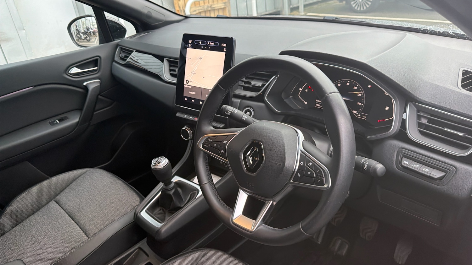 Used Renault Captur 2022 for sale - 77298227: Photo 11