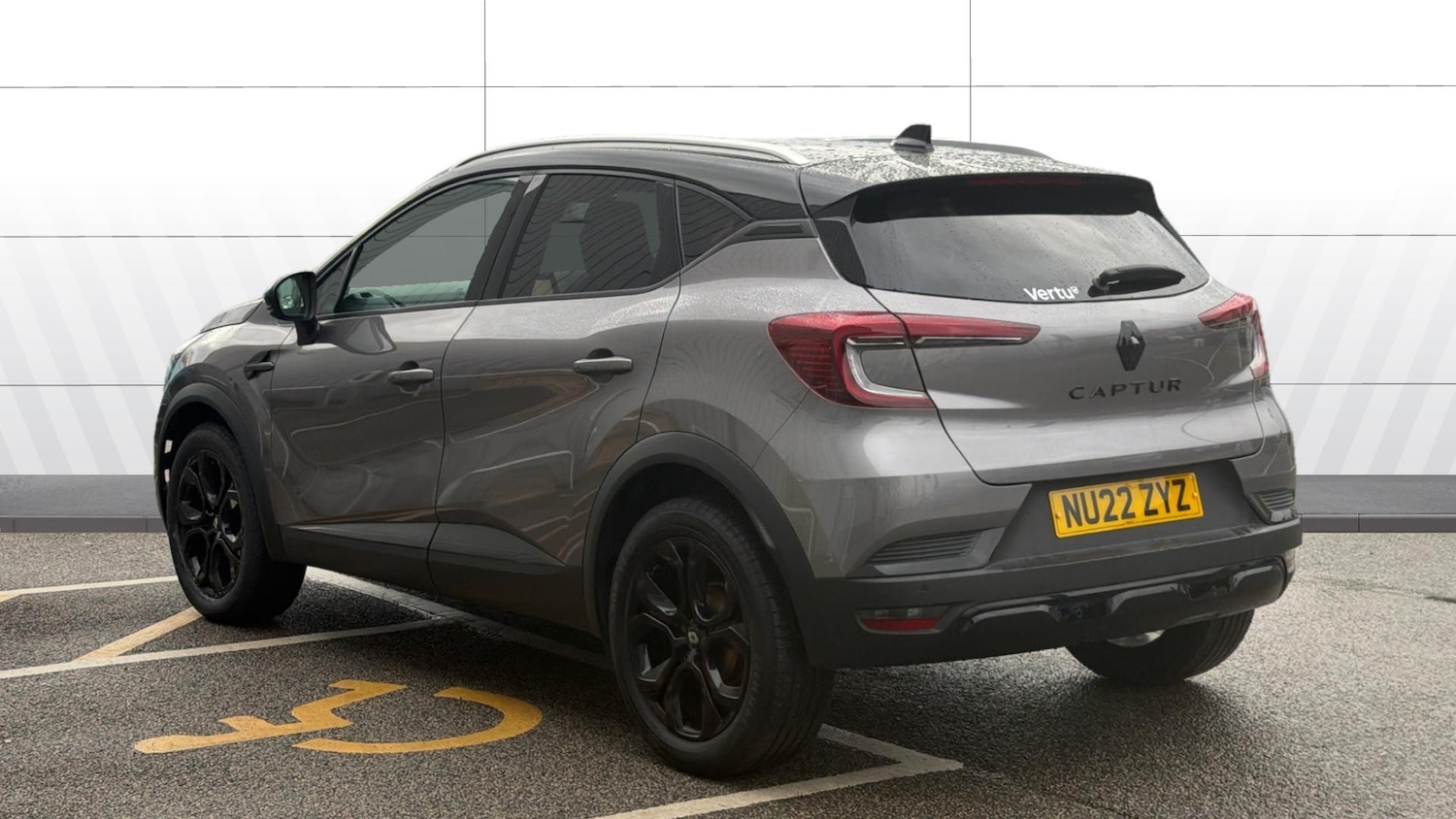 Used Renault Captur 2022 for sale - 77298227: Photo 2