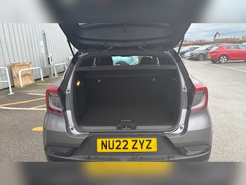 Used Renault Captur 2022 for sale - 77298227: Photo