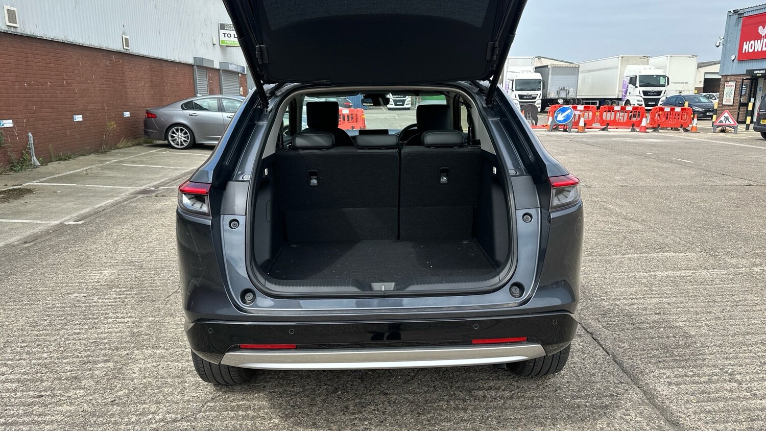 2022 Honda HR-V 1.5 eHEV Advance 5dr CVT Hybrid Hatchback Hatchback Hybrid Autom - Picture 4 of 24