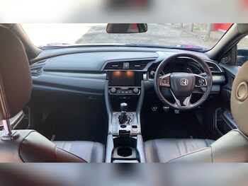 Used Honda Civic 2019 for sale - 78697905: Photo