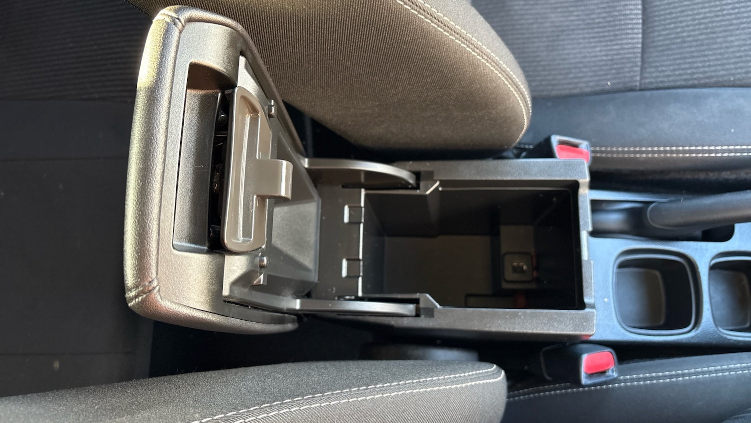 Used Suzuki SX4 S-Cross 2018 for sale - 77208836: Photo 34