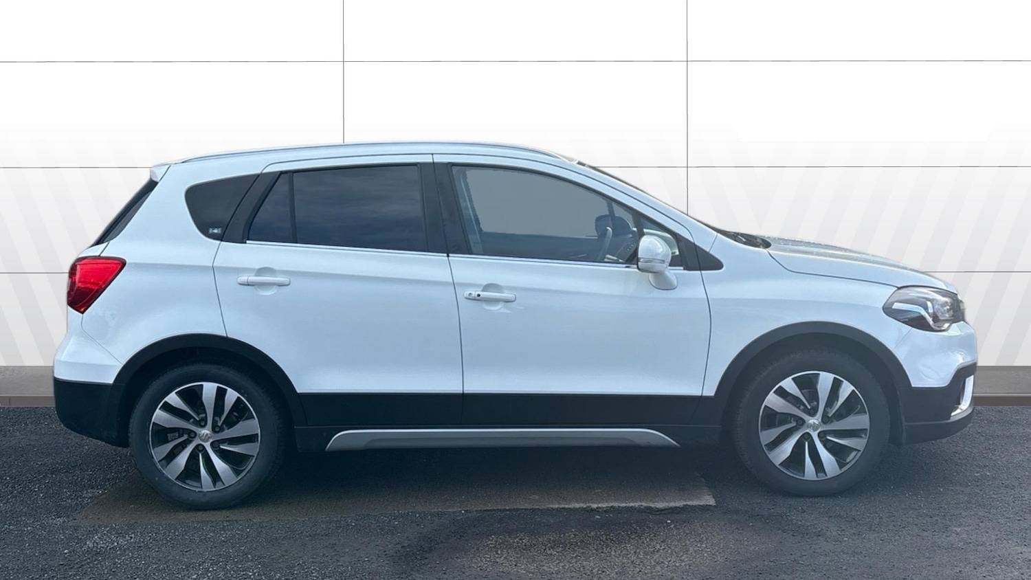 Used Suzuki SX4 S-Cross 2018 for sale - 77208836: Photo 5