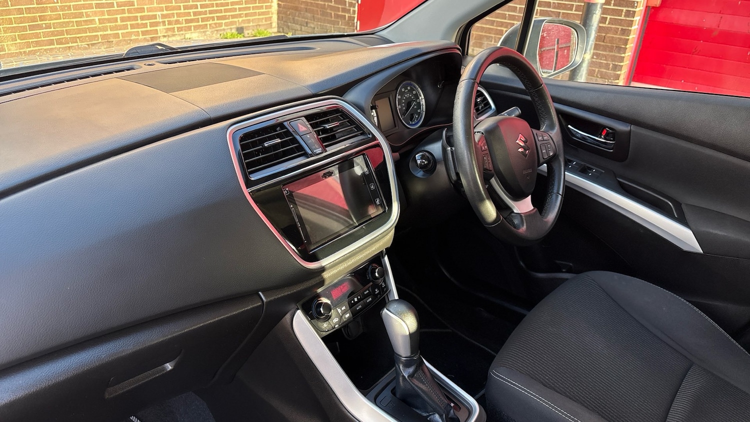 Used Suzuki SX4 S-Cross 2018 for sale - 77208836: Photo 9