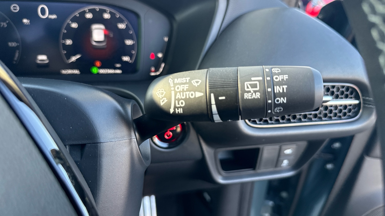 Used Honda ZR-V 2025 for sale - 77984791: Photo 25